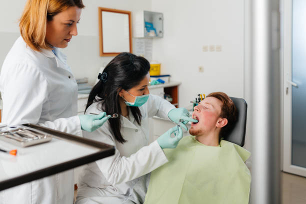 Best Holiday Emergency Dentist in Trafalgar, IN